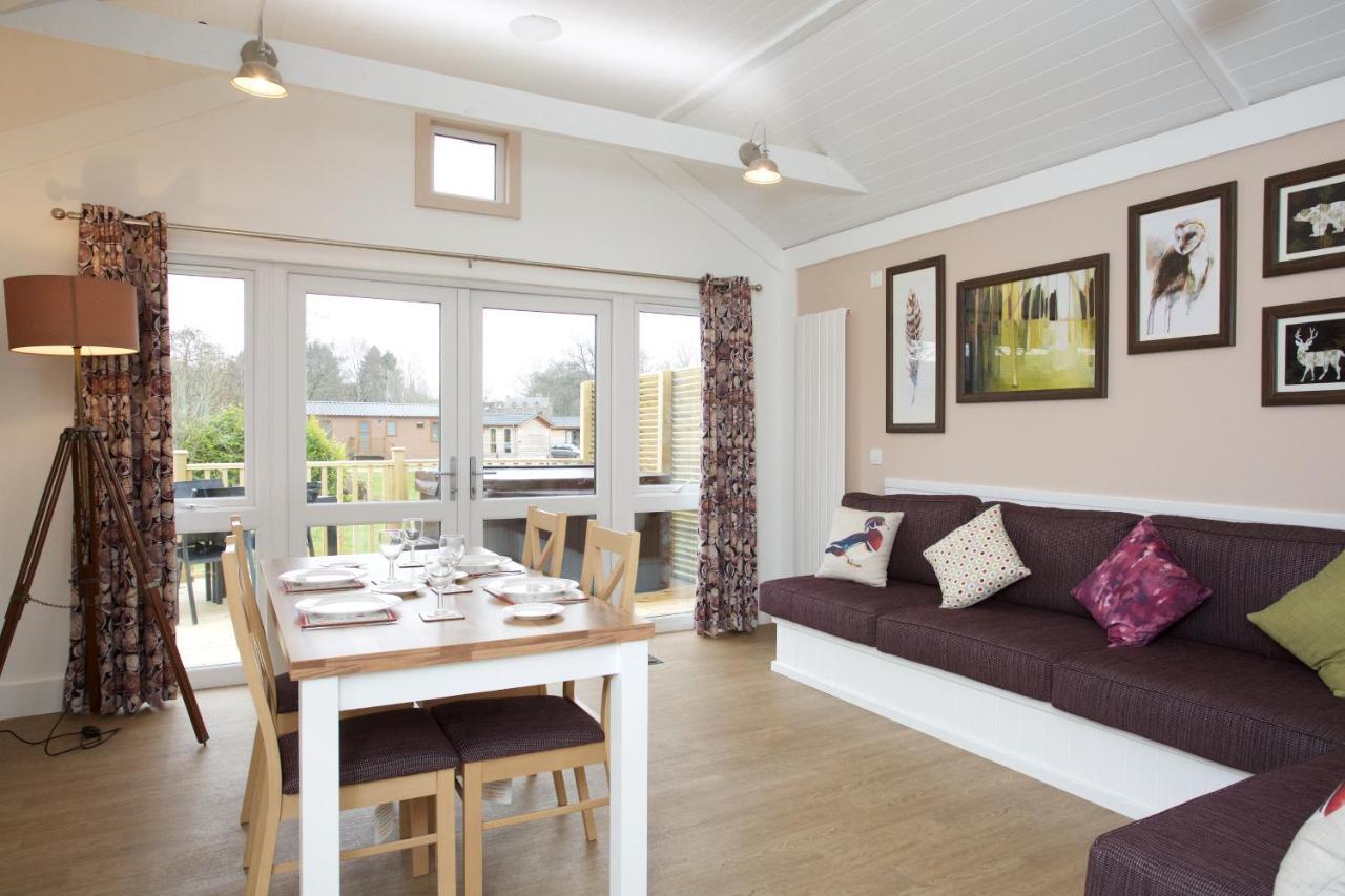 Braidhaugh Holiday Lodge And Glamping Park كريف المظهر الخارجي الصورة