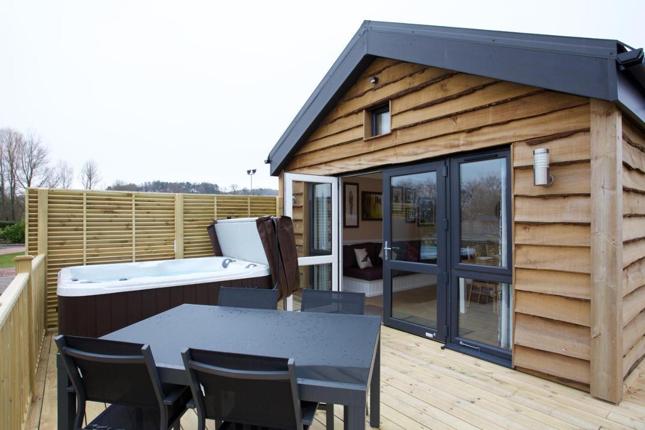 Braidhaugh Holiday Lodge And Glamping Park كريف المظهر الخارجي الصورة