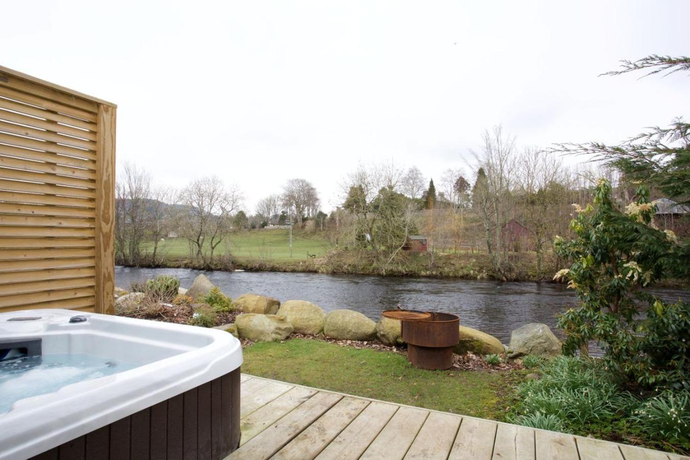 Braidhaugh Holiday Lodge And Glamping Park كريف المظهر الخارجي الصورة