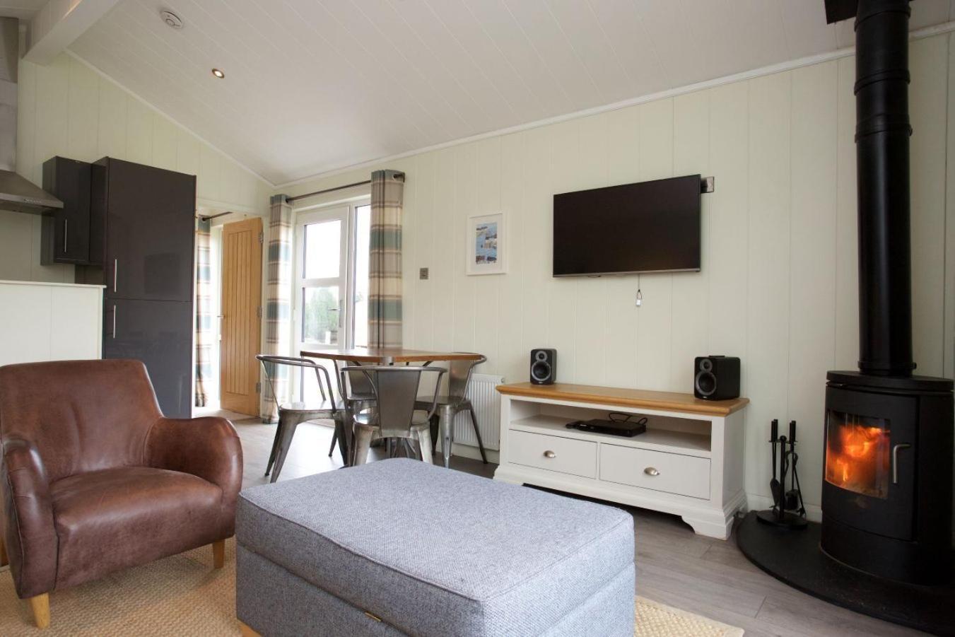 Braidhaugh Holiday Lodge And Glamping Park كريف المظهر الخارجي الصورة